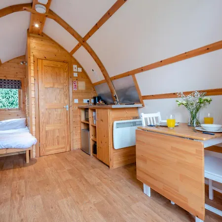 Nyaraló Hideaway *